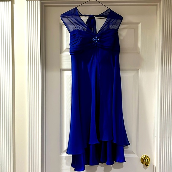halter formal dresses Black Long Neck Dress Size:Girls 5-6Y Spring 2012 RTW Zac Non-New Arrival